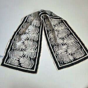 Verera by Usna Black and White Botanical Scarf
